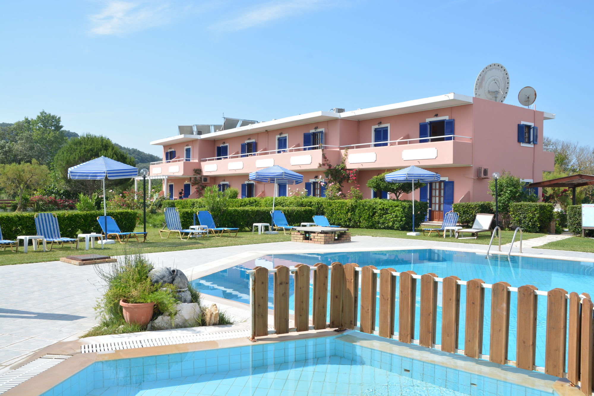 The Wave Aparthotel Sidárion Exterior foto